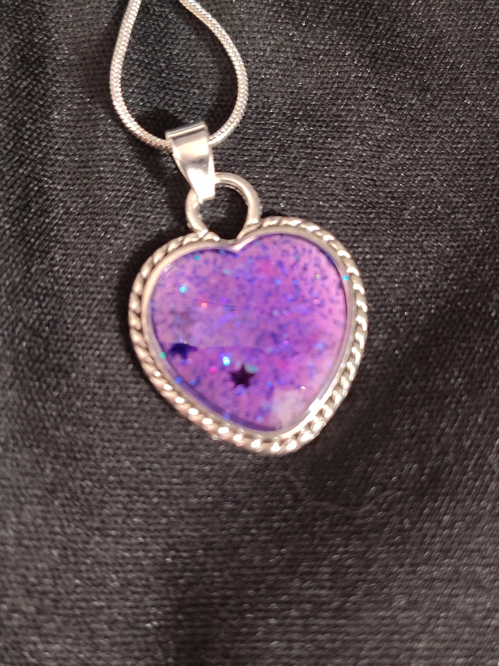 Handmade Purple Heart Pendant Necklace with sparkly effect - Picture 4 of 4